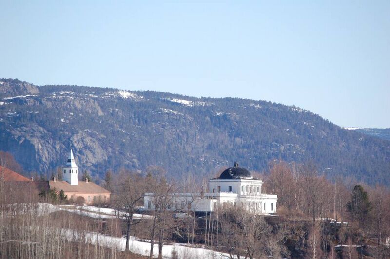 Fil:Ulefoss hovedgaard utsikt.jpg