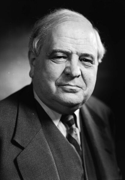 Fil:33519 C.J. Hambro.jpg