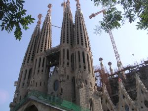 Cathedral Sagrada Familia.jpg