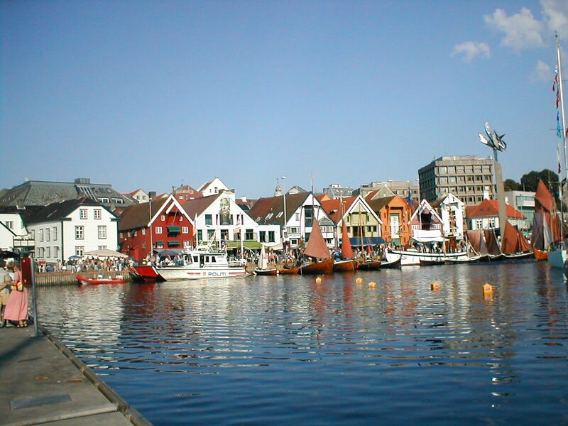 Fil:Vågen båtar.jpg