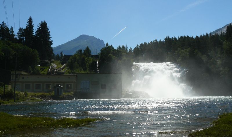 Fil:08-07-29 Eidsfossen.jpg