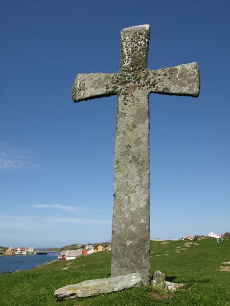 Fil:Stone cross, Leiasundet, Kvitsøy Rogaland.jpg